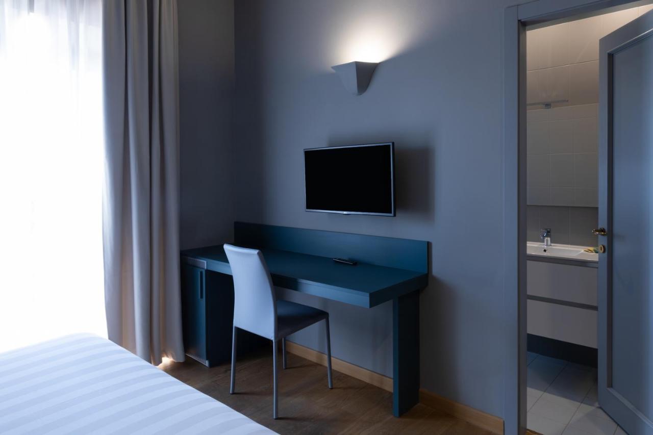 Hotel Enzo Порто-Реканаті Екстер'єр фото